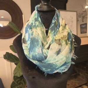 Betsey Johnson Infinity Scarf | Floral